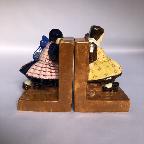 Paire de petit serre-livres aux fillettes