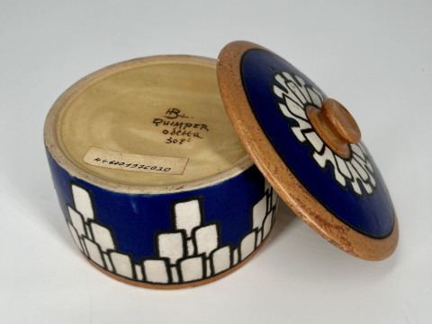 Bonbonnière à décor blanc et bleu