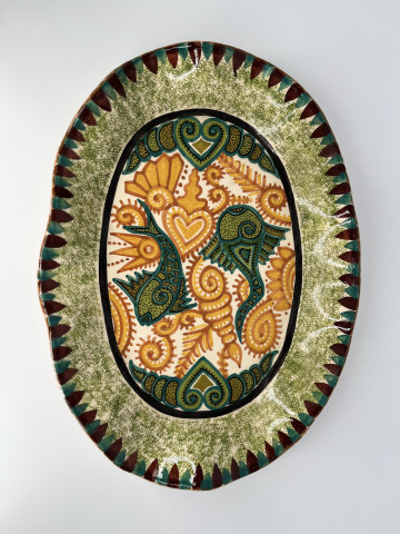 Grand plat à décor de poissons