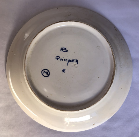 Assiette titrée « Les thons »