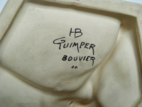 Signatures de la manufacture HB Quimper et de l'artiste