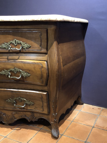 Commode Lyonnaise XVIIIe