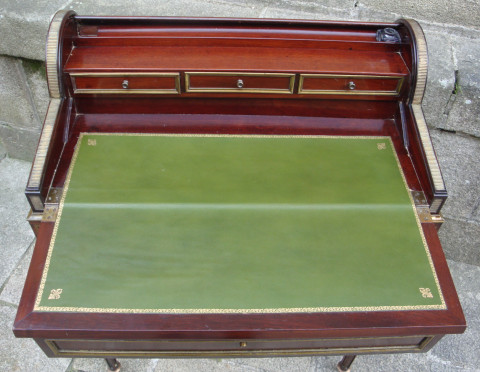 Détail bureau ouvert