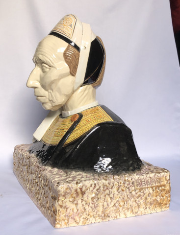 Bigoudène en buste par François Bazin