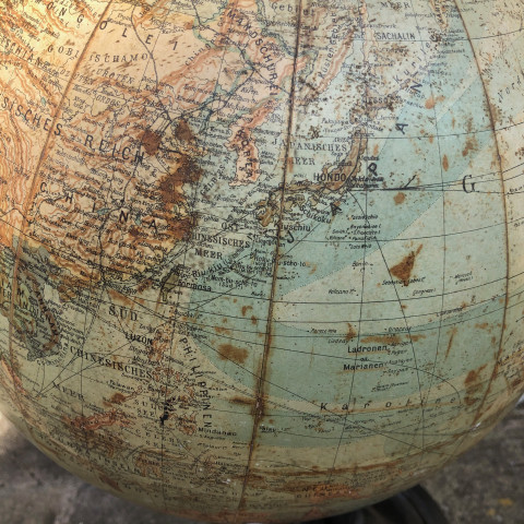Globe-terrestre Allemand (Berlin) 