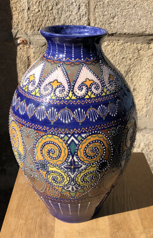 Vase à décor dit à la poire par HB Quimper