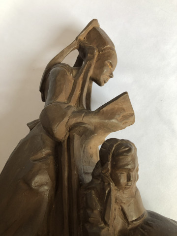 Femme de Plougastel en prière et son enfant par Sévellec