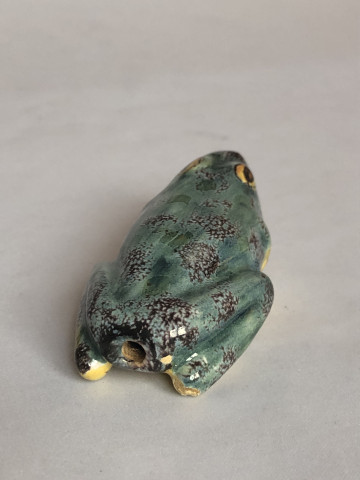Rare secouette en forme de grenouille