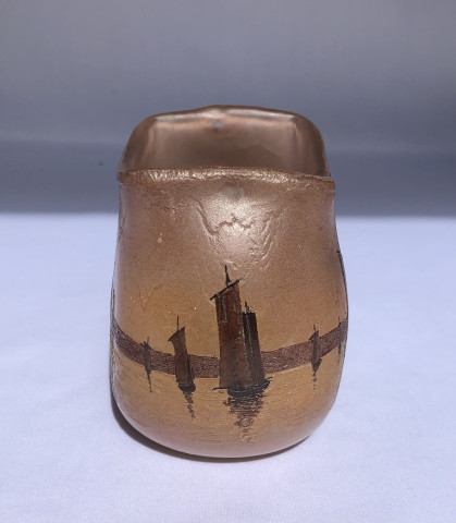 Vase à décor de bateaux par Legras