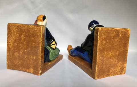 Serre-livres d’un couple de pêcheurs par Yvonne Jean-Haffen