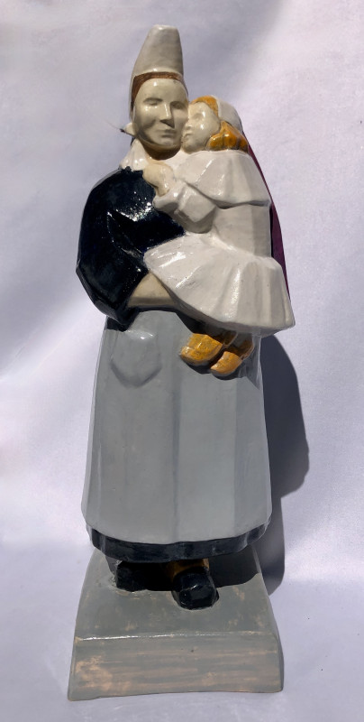  Bigoudène et son enfant
