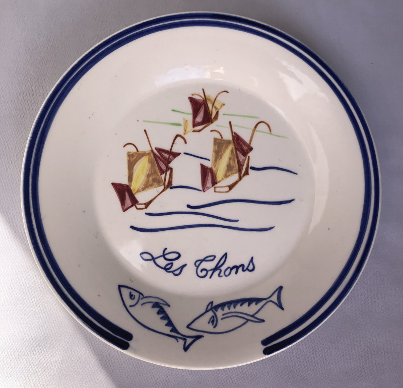 Assiette titrée « Les thons »