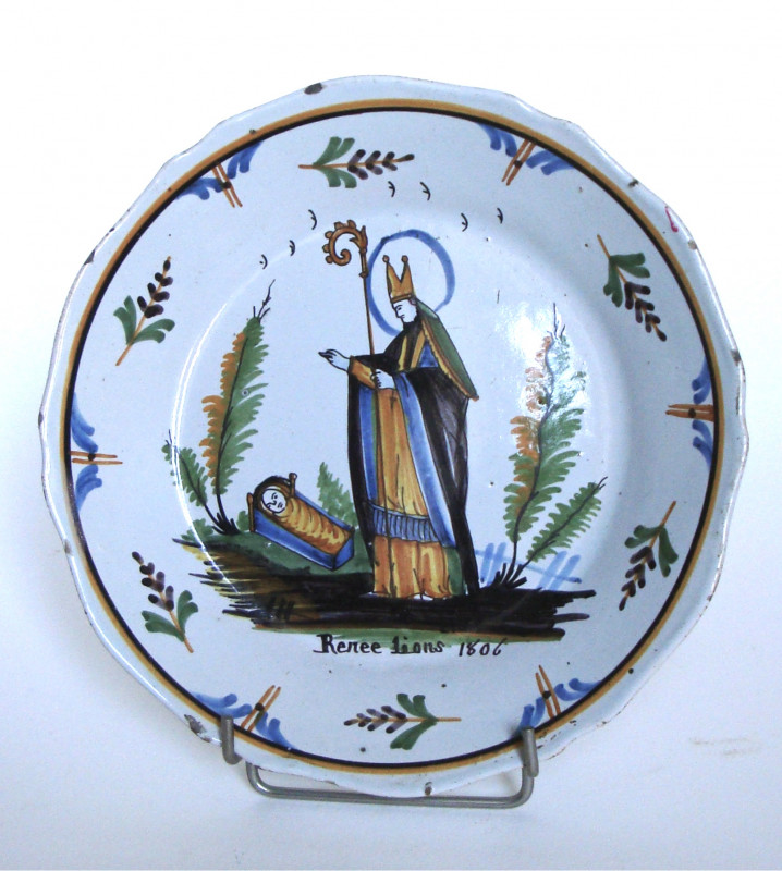 Assiette patronymique René Lions par Ancy le Franc