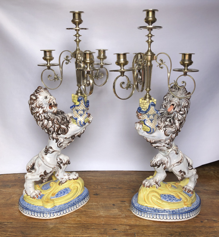 Paire de candélabres aux lions par Émile Gallé