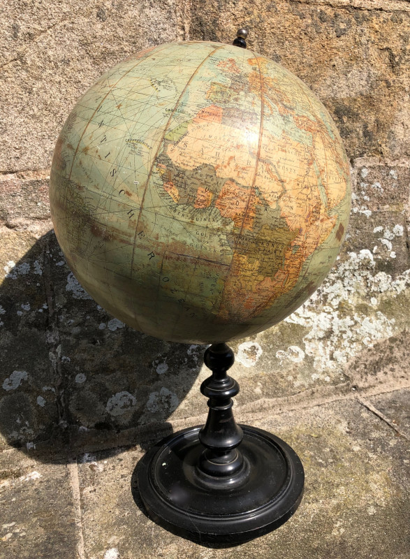 Globe-terrestre Allemand (Berlin) 