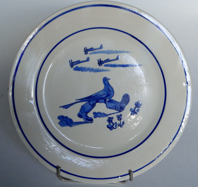 Assiette de la seconde guerre mondiale par Henriot