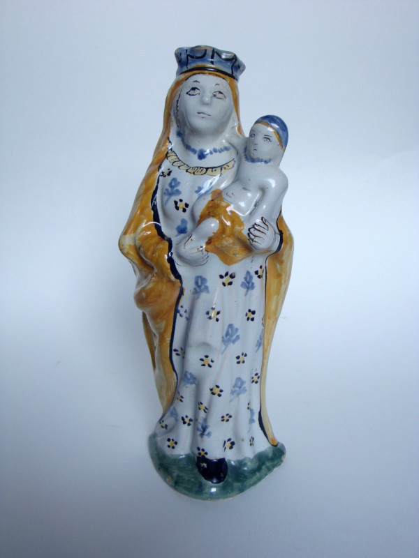 Vierge d'accouchée Auxerroise
